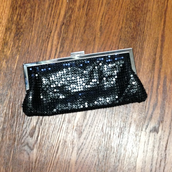 Black metallic clutch