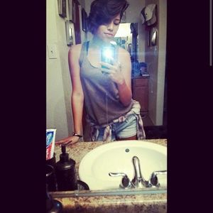 Meet your Posher, Carla