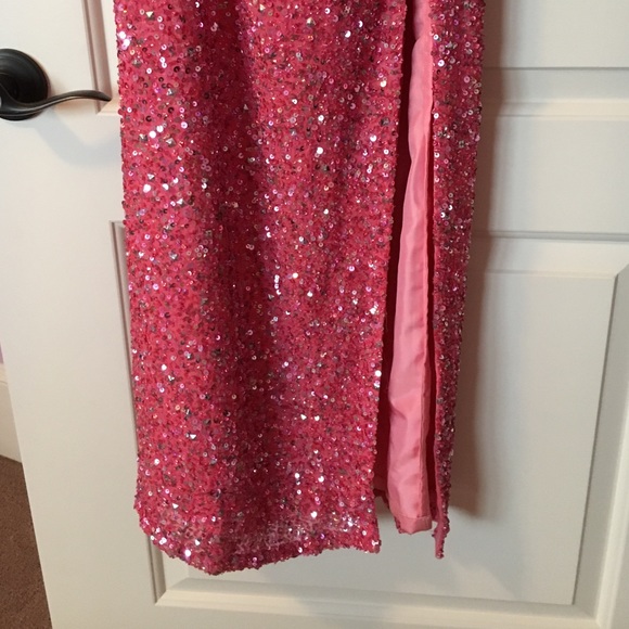 Floor length one shoulder prom/formal dress - Picture 4 of 4