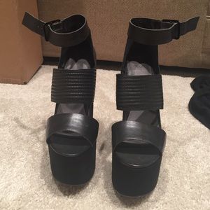 Black platform sandals