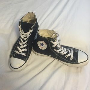 Black high top converse