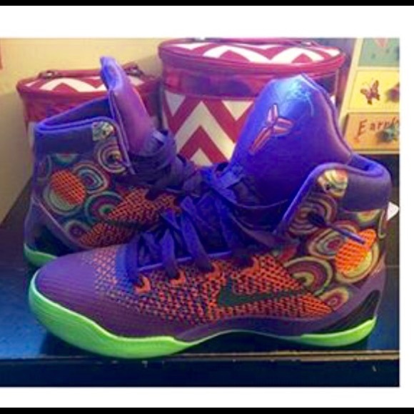 Kobes - Picture 2 of 3