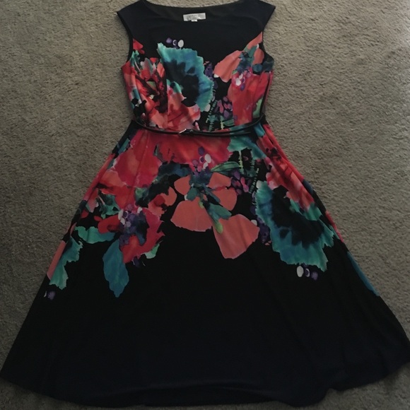 Kasper floral A line dress size 10