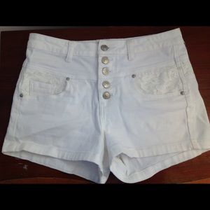 White high waisted Delia's shorts