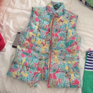 Lilly Pulitzer print patterned vest size small
