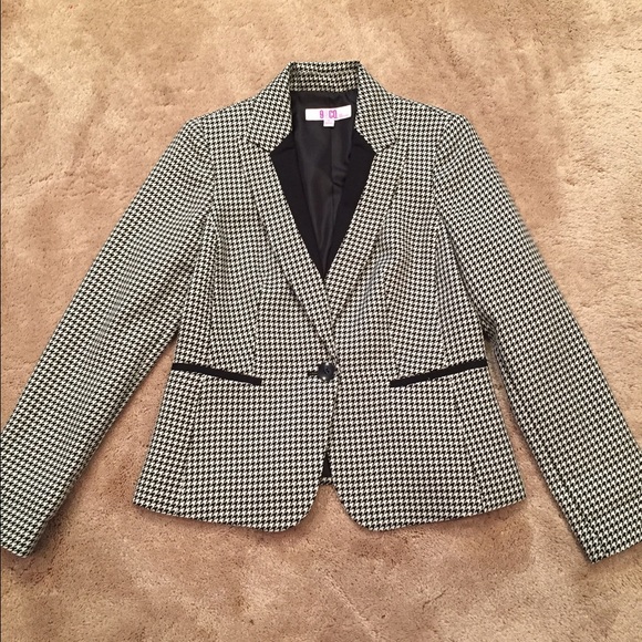 Houndstooth Blazer