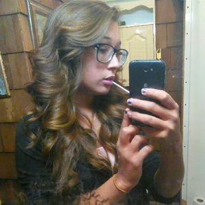 Meet your Posher, Bailey