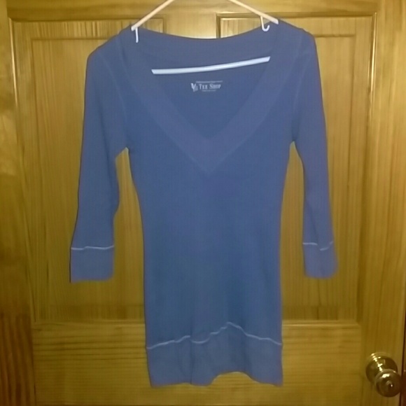 Victoria's Secret V-neck three quarter length