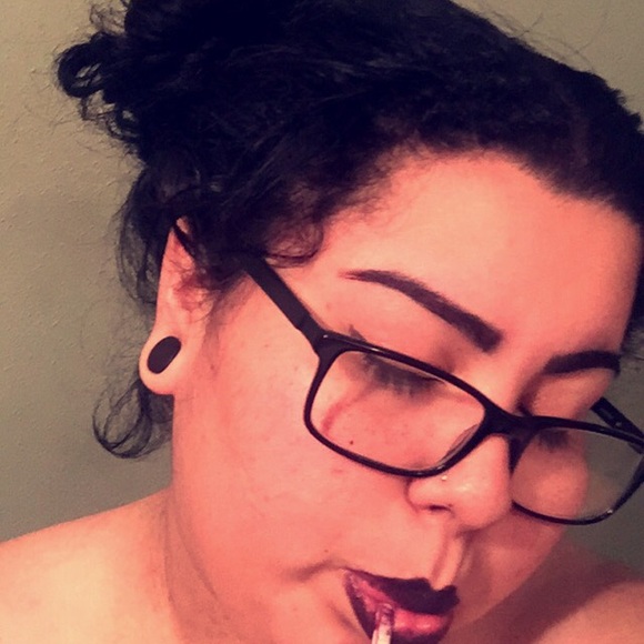 Meet your Posher, Diana - Picture 4 of 4