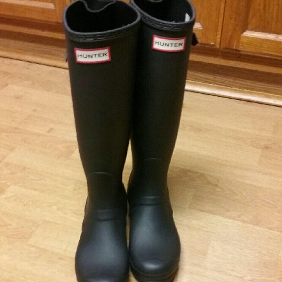 Hunter Matte Boots