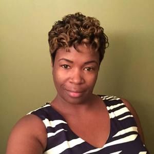 Meet your Posher, Saundra