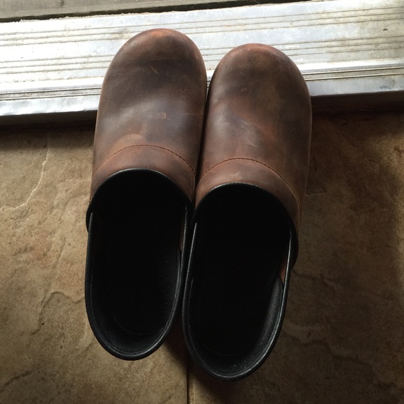 Clogs - Picture 4 of 4