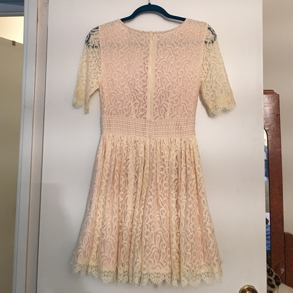 Lace Dress - Picture 2 of 4
