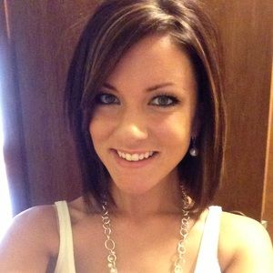 Meet your Posher, Mallory