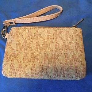 Micheal kors Little hand bag