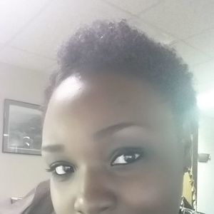 Meet your Posher, Rochelle