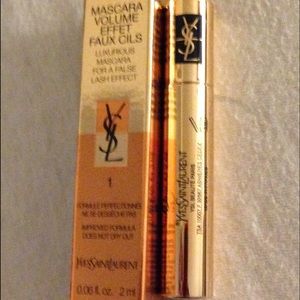 Ysl. mascara new in box