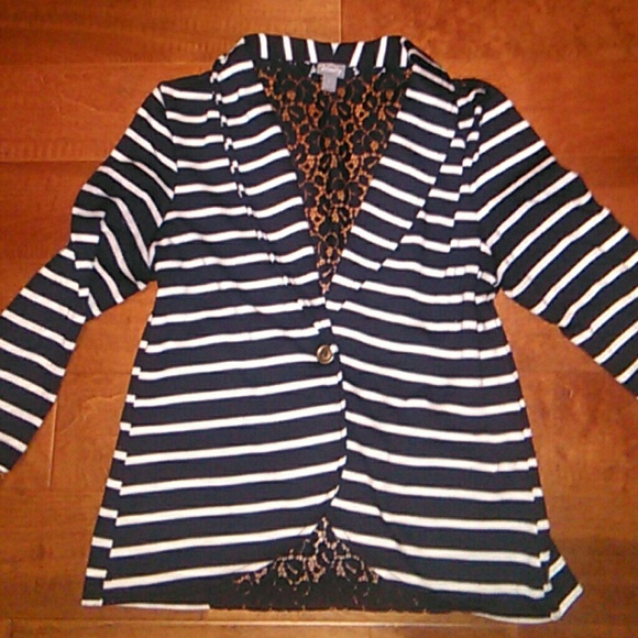 Quarter sleeve Vanity Blazer