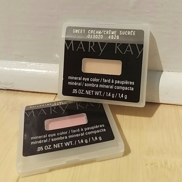 Sweet Cream mineral eye shadow