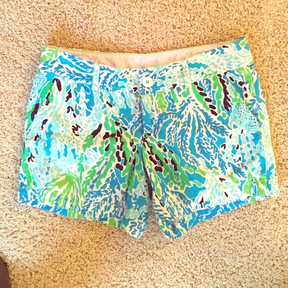 Let's cha cha sz 6 Lilly Pulitzer shorts