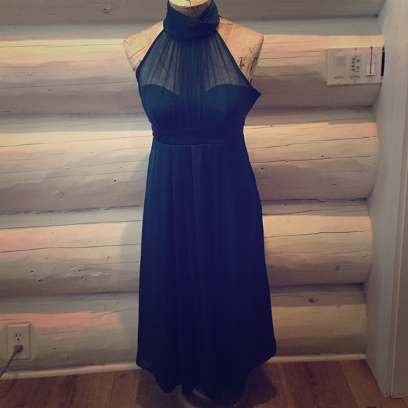 Beautiful teal cocktail dress.