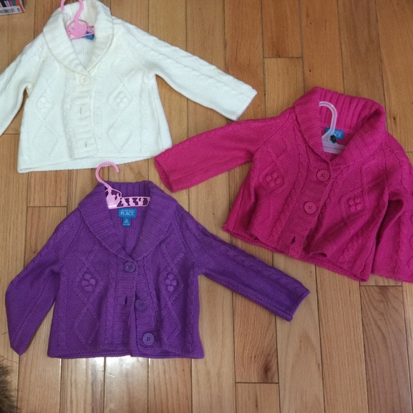 Infant sweaters - Picture 1 of 4