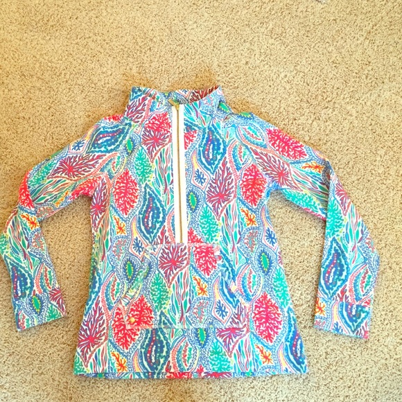 Size medium Lilly Pulitzer popover