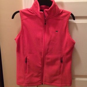 Vineyard vines fleece vest