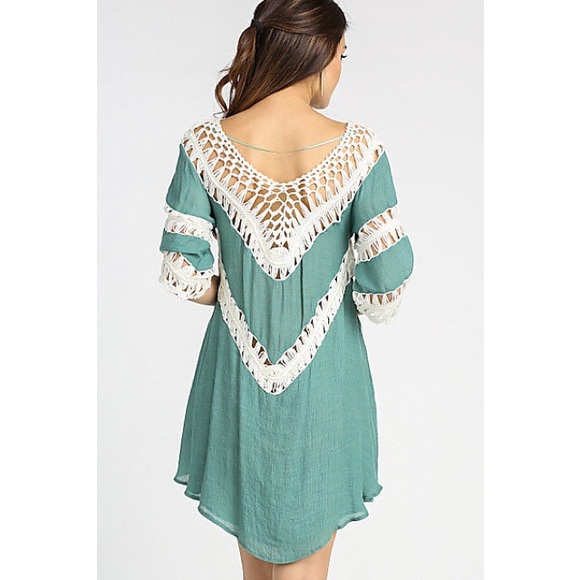 SOLD OUT! Crochet V Neck Tunic Dress - Picture 2 of 4