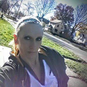 Meet your Posher, Alibbia