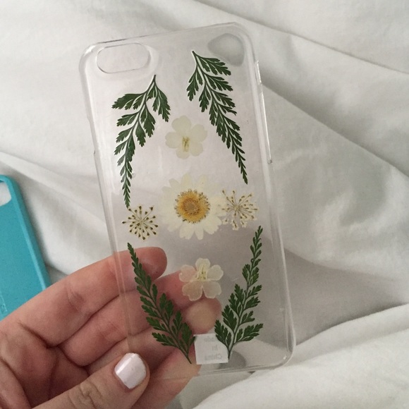 BRAND NEW ANTHRO floral case for iPhone 6/6s