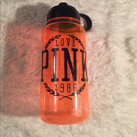 PINK Victoria's Secret Accessories - Victoria secret pink water bottle