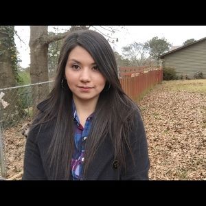 Meet your Posher, Mayra