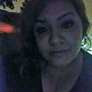 Meet your Posher, Mayra