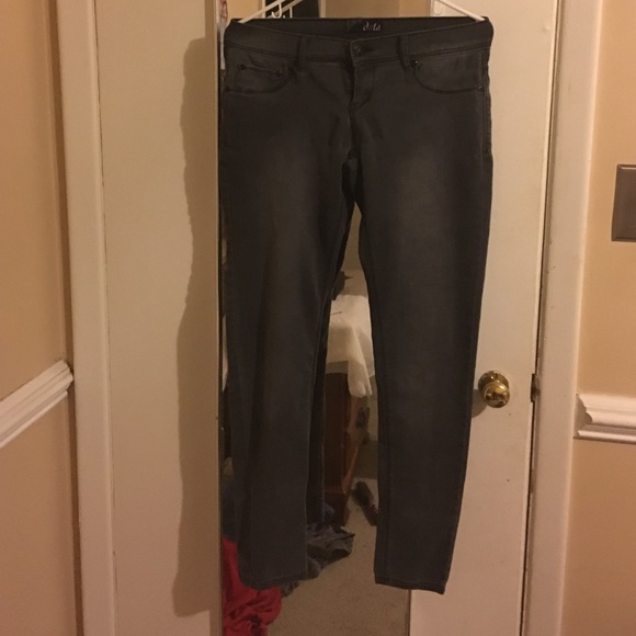 Stretchy skinny jeans