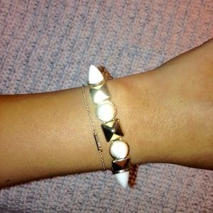 Studded Bracelet 💫