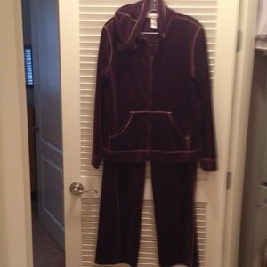 2-piece velour jacket and pants set
