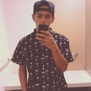 Meet your Posher, Christopher