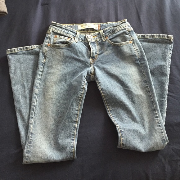 Levis Boot cut jeans