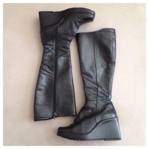 Shoes - Black Leather Wedge Boots