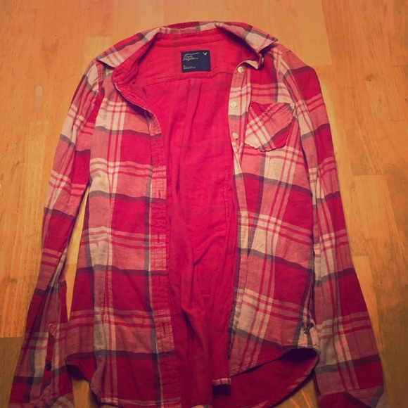 Red American Eagle flannel