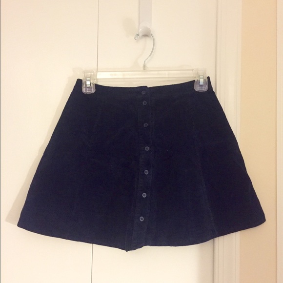 Brandy Melville Brya Skirt