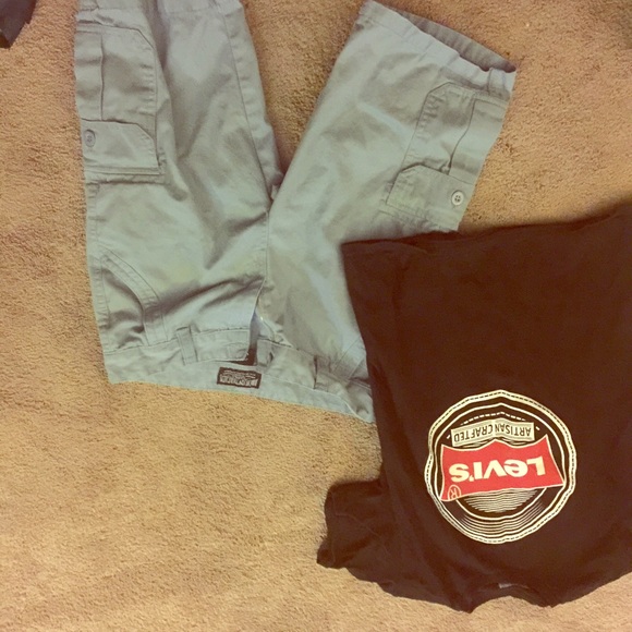 Levi blue tshit men's sz small shorts men's sz 30