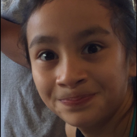 Meet your Posher, Dani - Picture 1 of 1