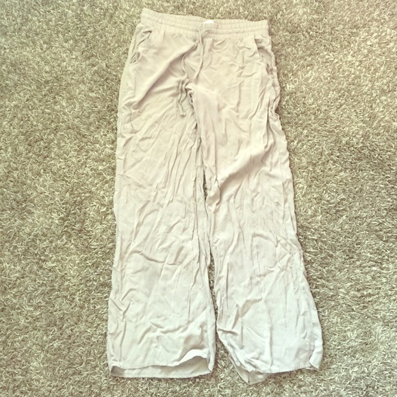 For ever 21 Lounging pants beige