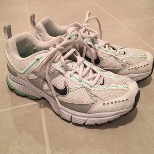 Nike Running Shoes (Sz. 8)