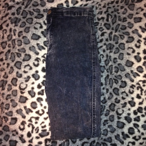 High Waisted Washed Jeans 👖 - Picture 1 of 4