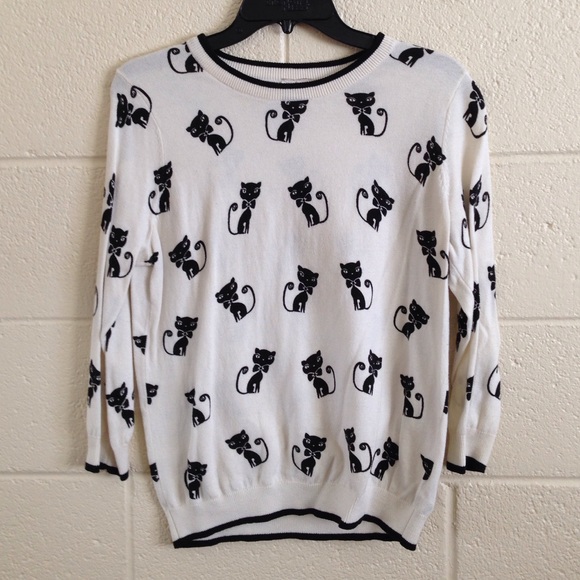 Cat print sweater