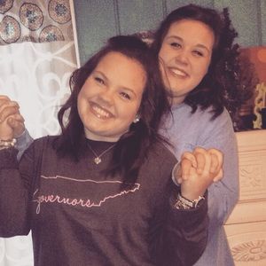 Meet your Posher, Brooke