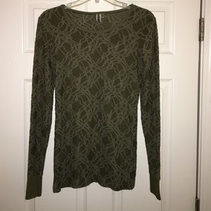 Dark green long-sleeved tee